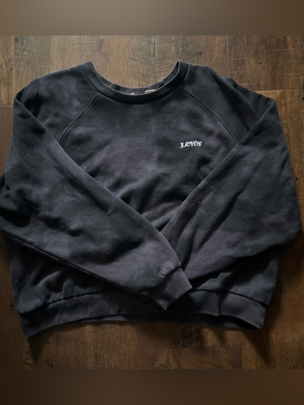 Classic Women’s cropped Crewneck Sweatshirt - Black